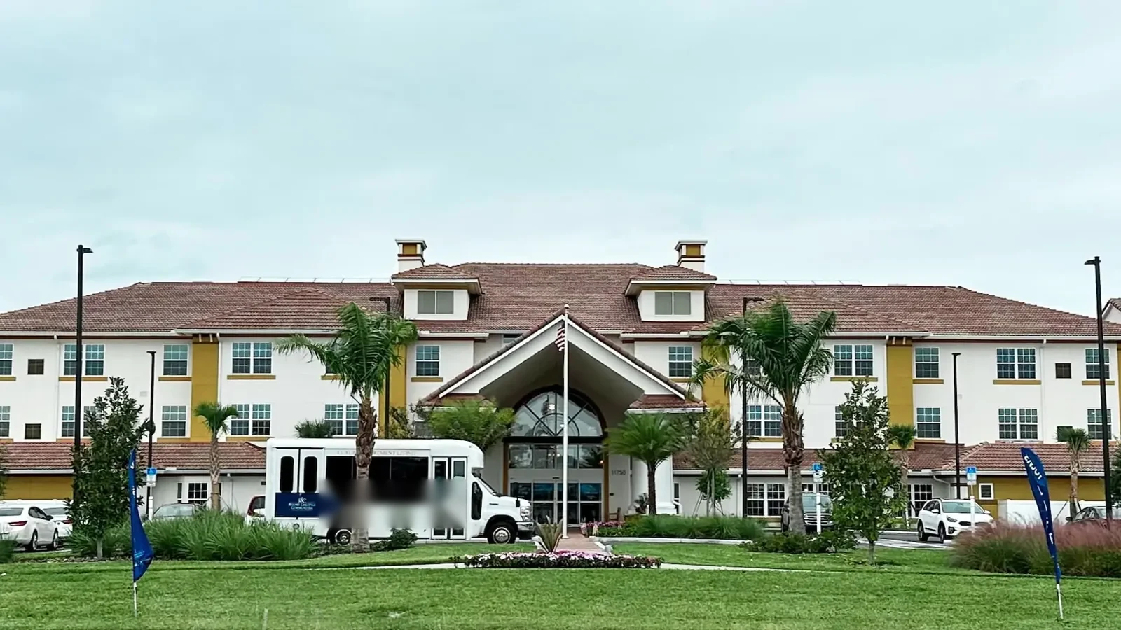 Senior Living Roofers in Escondido, CA